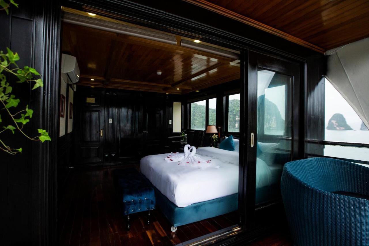 Cat Ba Ocean Cruise Hotel Ha Long Exterior photo